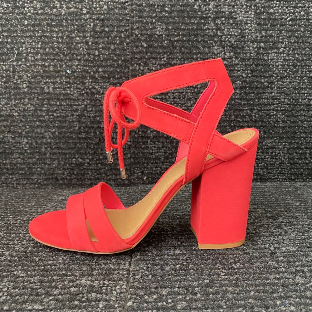 Gianni Bini - Strappy Sandal Heel 7.5M BRAND NEW